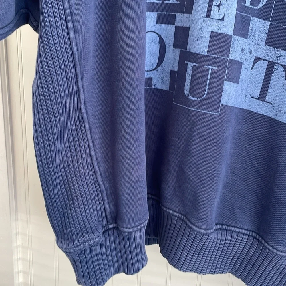 AERIE Down-To-Earth Crewneck Sweatshirt Checked Out Faded Blue Ribbed Oversize S - Picture 3 of 15